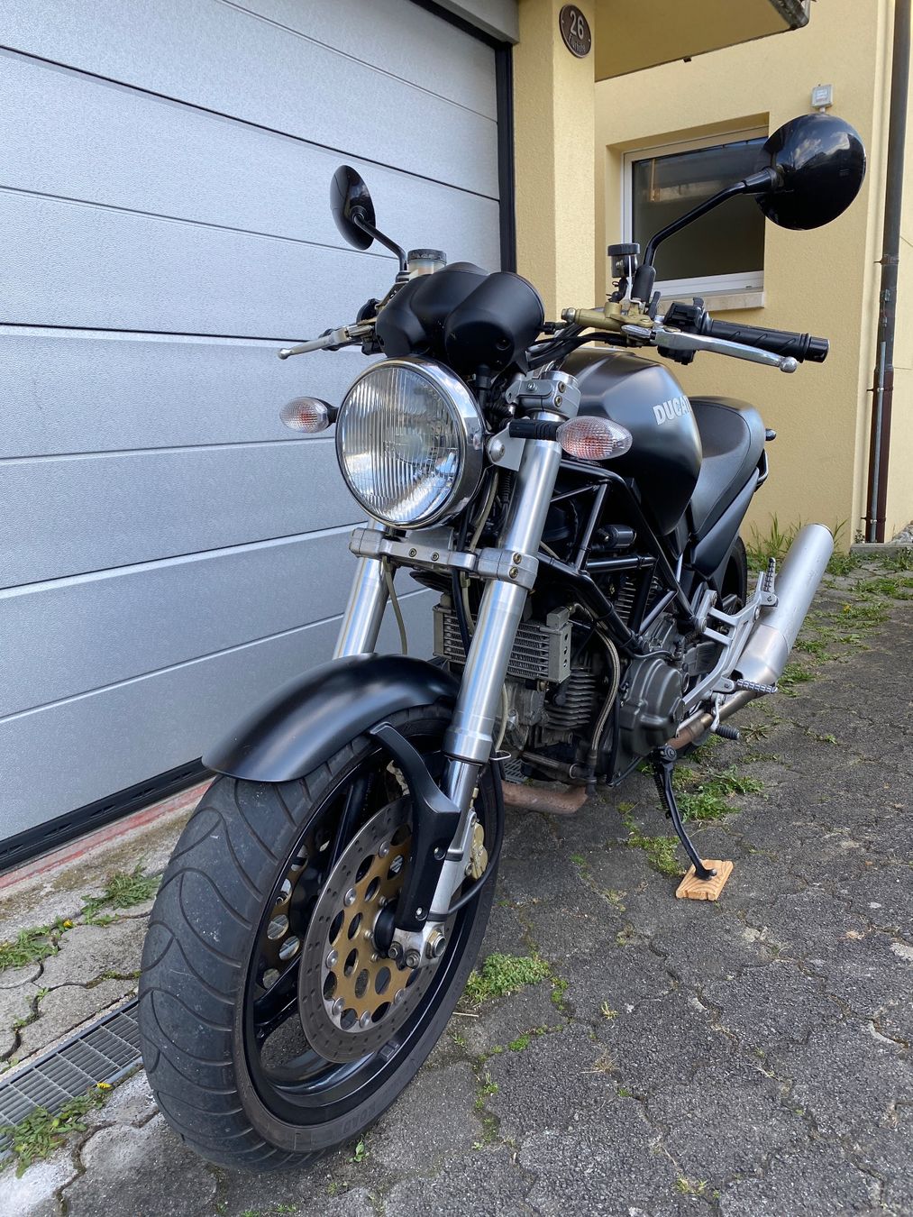 Ducati Strada: Ducati Monster 900 i.e. Dark – Usato da Ballwil venduto da menix_68 3
