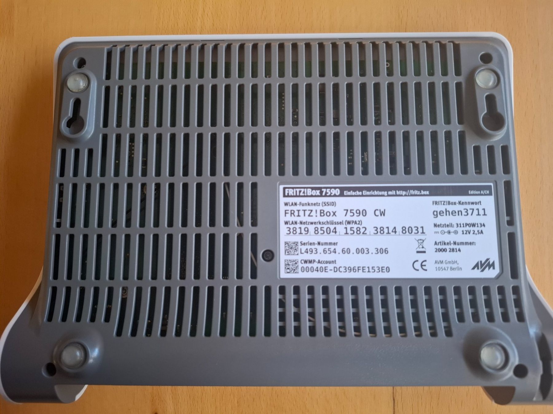 Fritz Modem & Router: FRITZ!Box 7590 – Usato da Brügg BE venduto da POU-BELLE 2