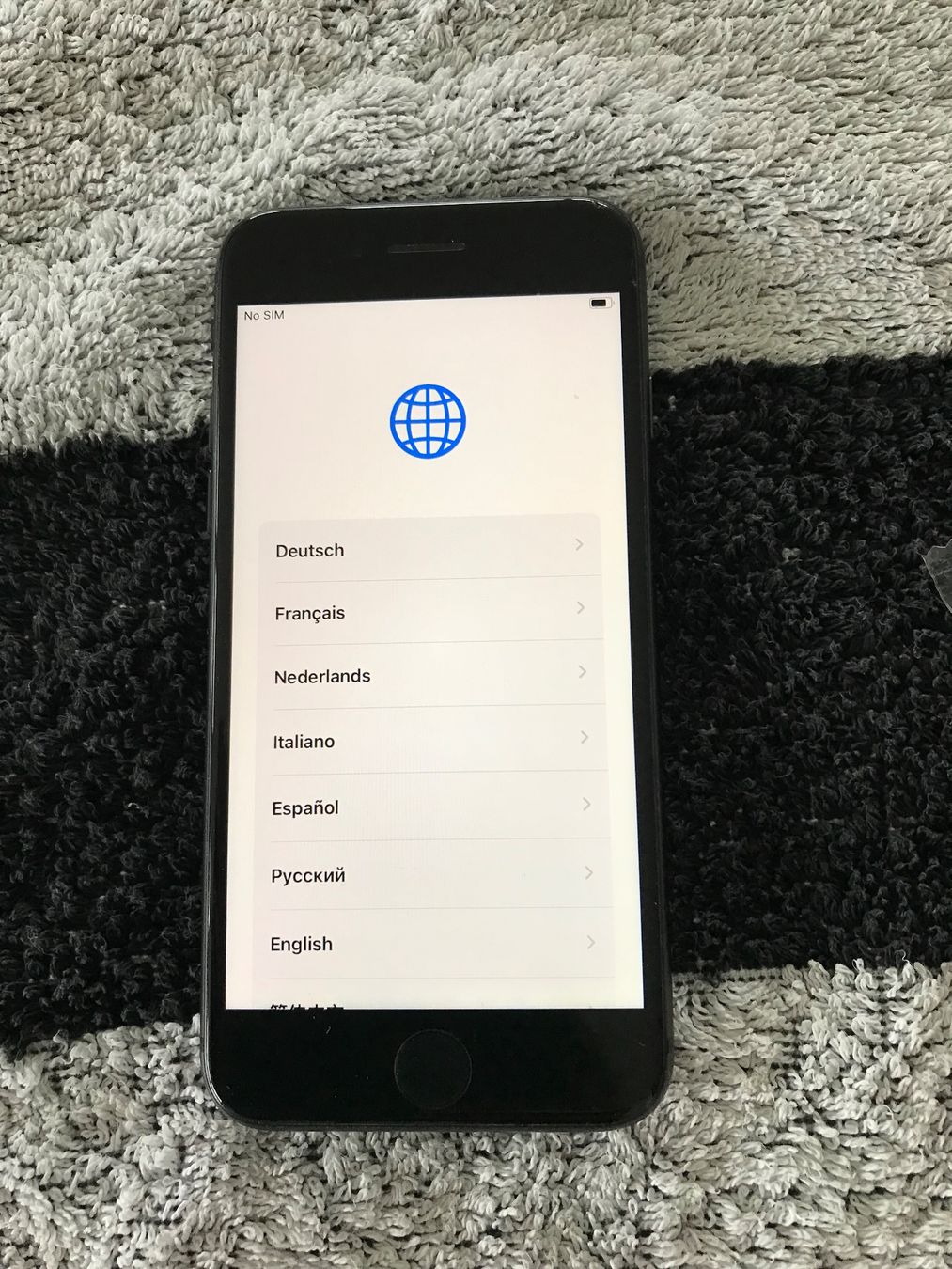 Apple Telefoni cellulari / Smartphones: iPhone 8, 64GB, Schwarz Incl. Panzerglas+Cover – Usato da Niederteufen venduto da mix18 2