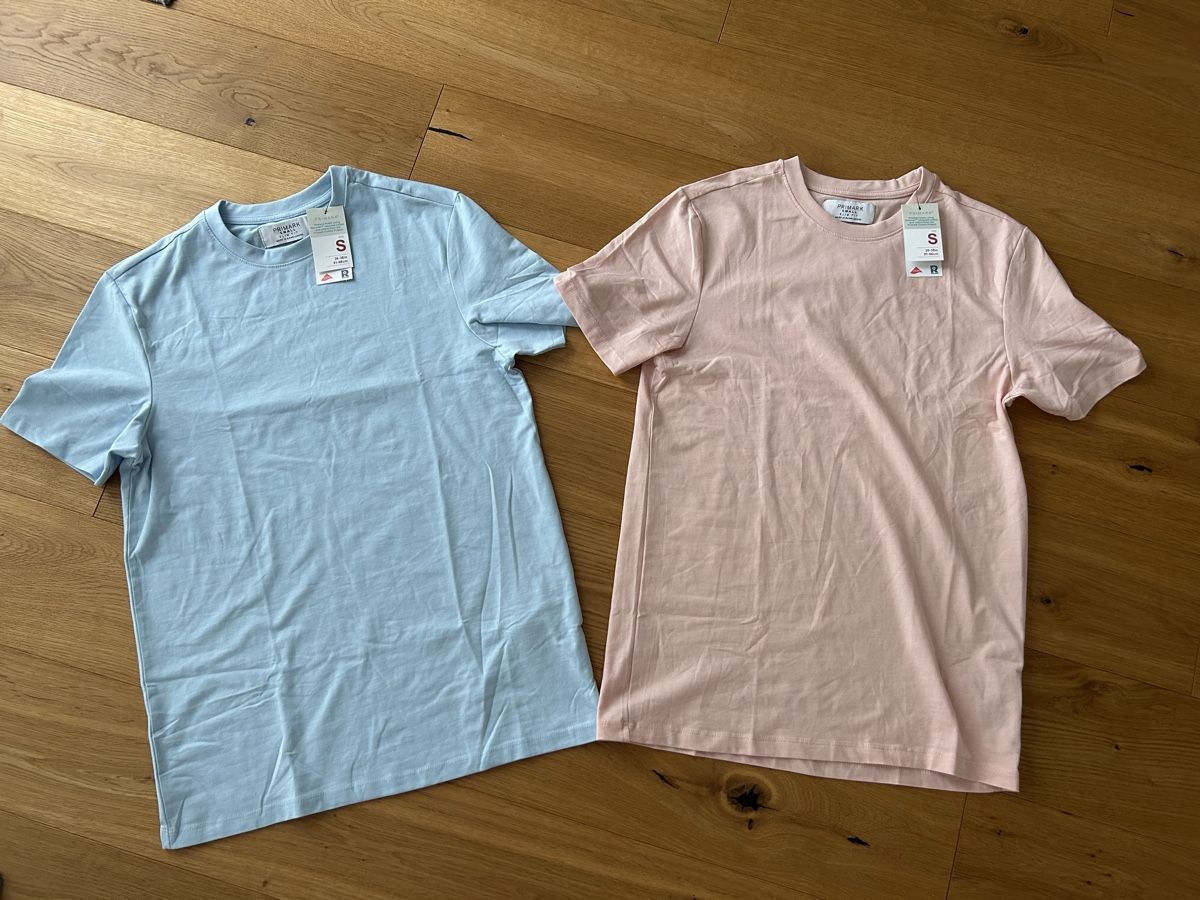 Primark T-shirt: T-Shirts – Nuovo e nell'imballaggio originale da Diepflingen venduto da Morla30
