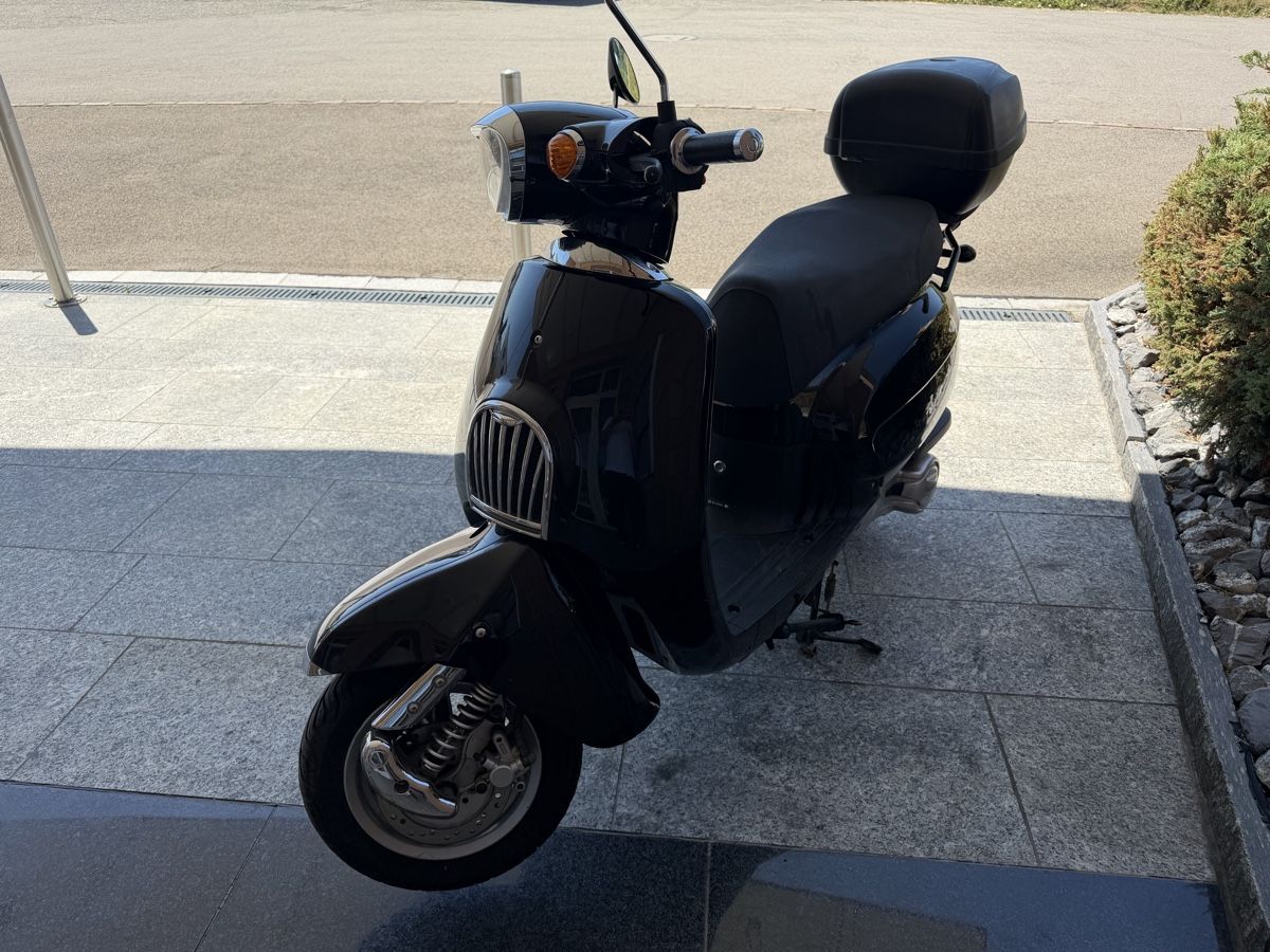Daelim Scooter: DAELIM Besbi 125 – Usato da Wohlen AG venduto da tiperio 6