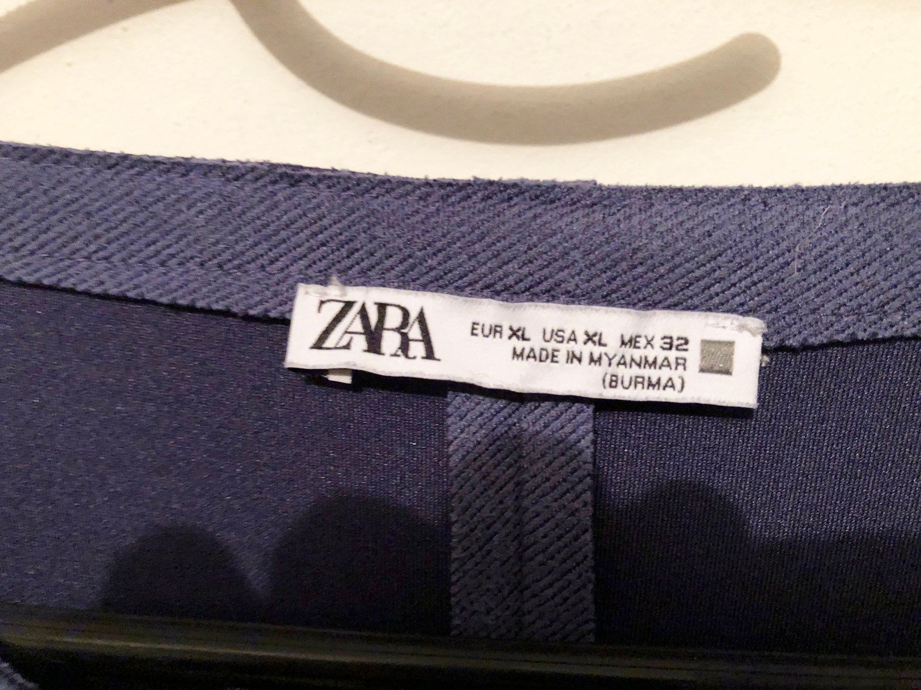 Zara Vestiti: Damenkleid - Grösse XL - Marke "ZARA" – Nuovo (secondo la descrizione) da Glattbrugg venduto da Ariel012 2
