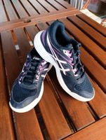 Asics Sneakers Hallenschuhe, Gr. 35