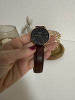 Armbanduhr Cluse Gold Schwarz Lederband braun gebraucht
