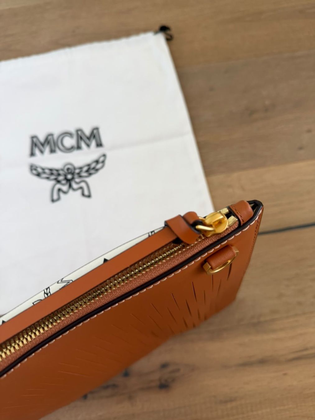 Mcm Borse da donna: Neu Original MCM Pouch – Nuovo (secondo la descrizione) da Wangen SZ venduto da Rol_20 2