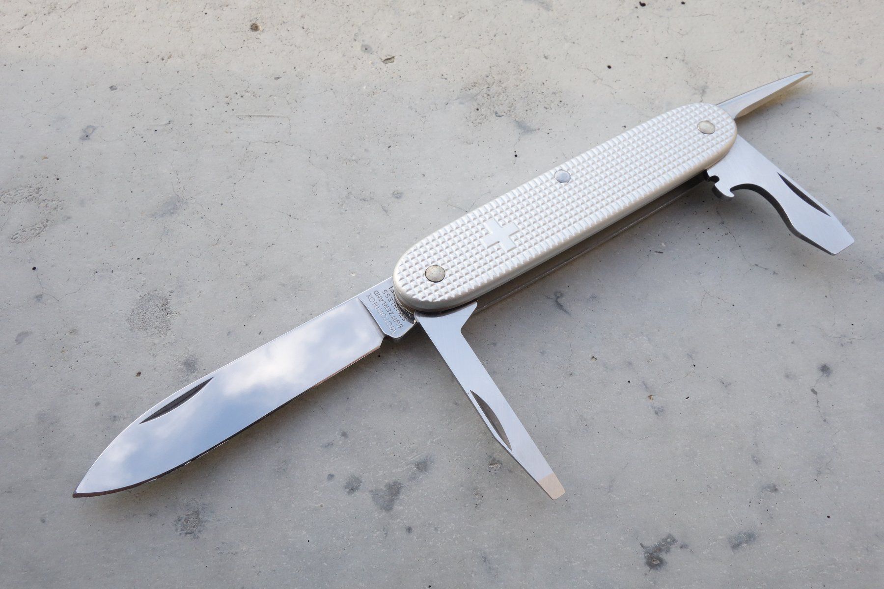 Victorinox Coltelli tascabile: Victorinox Technician Old Cross Sackmesser – Usato da St. Gallen venduto da 8201