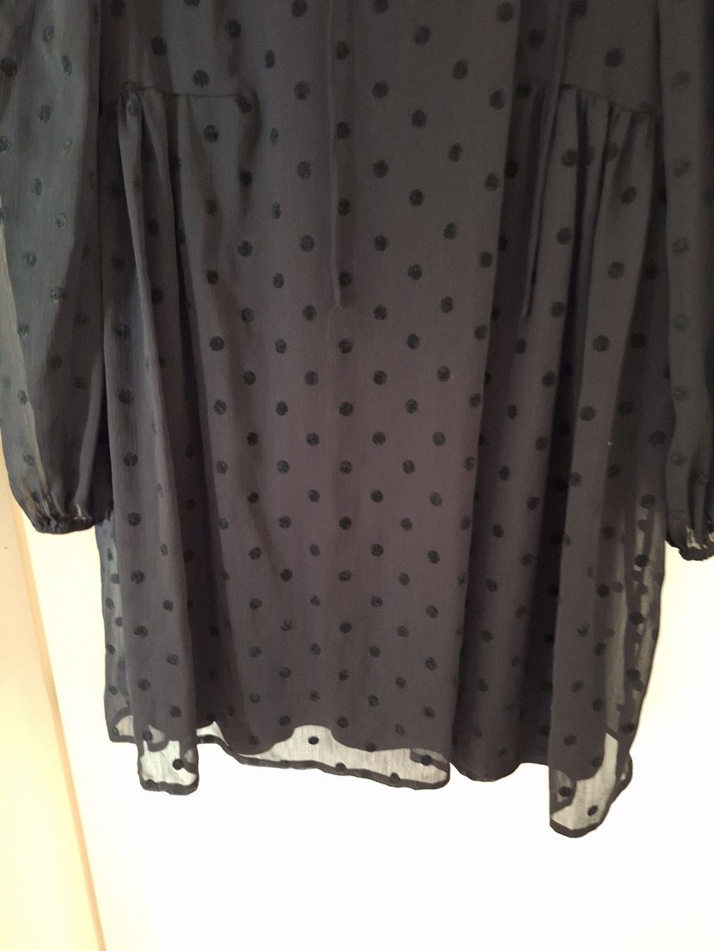 Kleider: Robe – Gebraucht aus Fribourg von car_6vvs 2