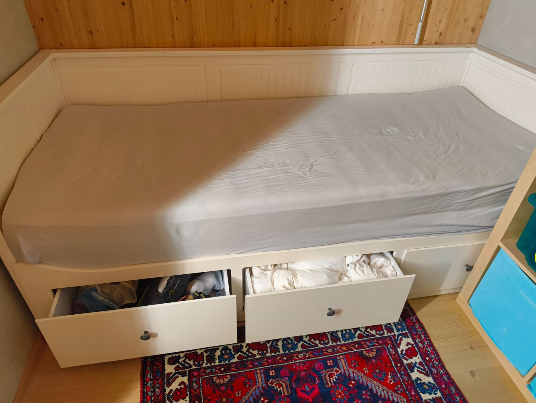 Ikea Betten: Weisses Ikea Hemnes Tagesbett – Gebraucht aus Winikon von babusch_66