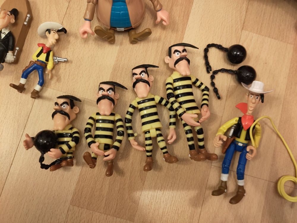 WWE Actionfiguren Ca. 15 Cm - Mit 14 Gelenken Für Coole Wrestling-Posen