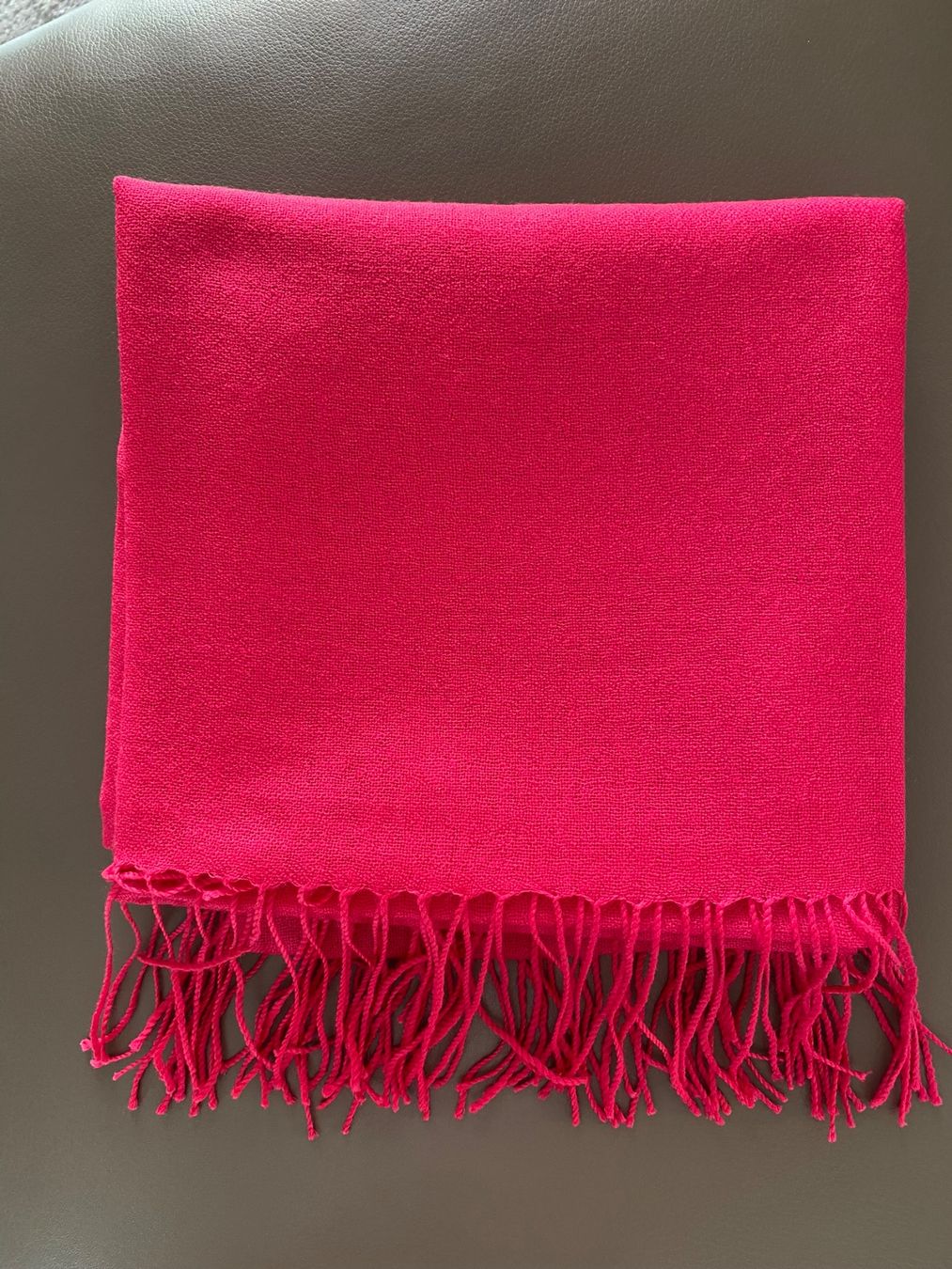 Foulard & Sciarpe: Sciarpa mila schön concept – Nuovo (secondo la descrizione) da Novazzano venduto da ige_cwq5 1