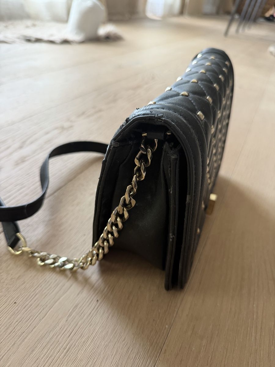 Guess Taschen: Black Guess Bag AUTHENTIC – Gebraucht aus Horgen von ali_9w9p 6