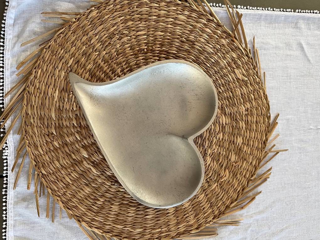 Plateaux: décoration plateau métal coeur  – D'occasion à Cheyres par fra_s5v7 1