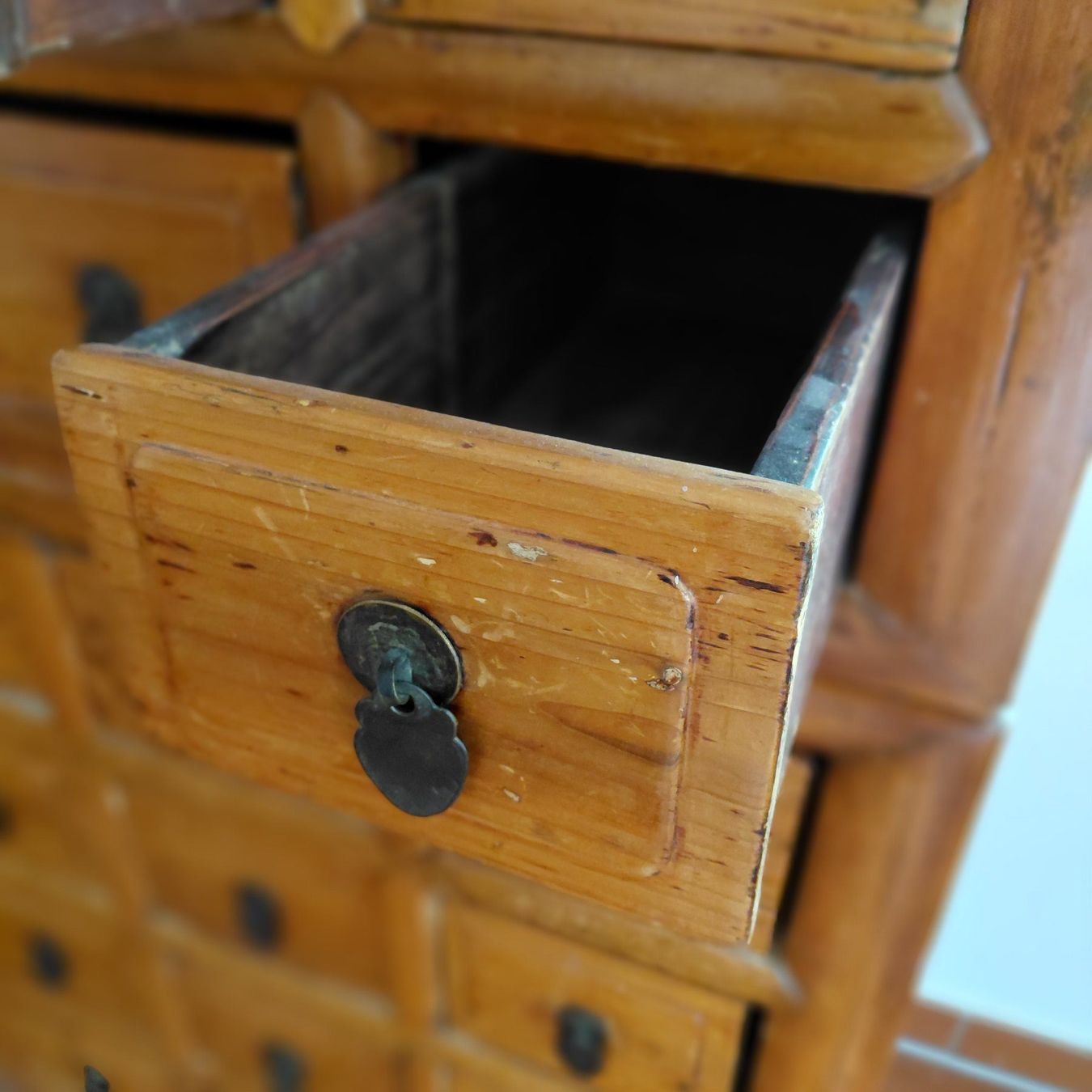 Kommoden: Antiker Apothekerschrank – Gebraucht aus Ossingen von Schaffhausen333 3