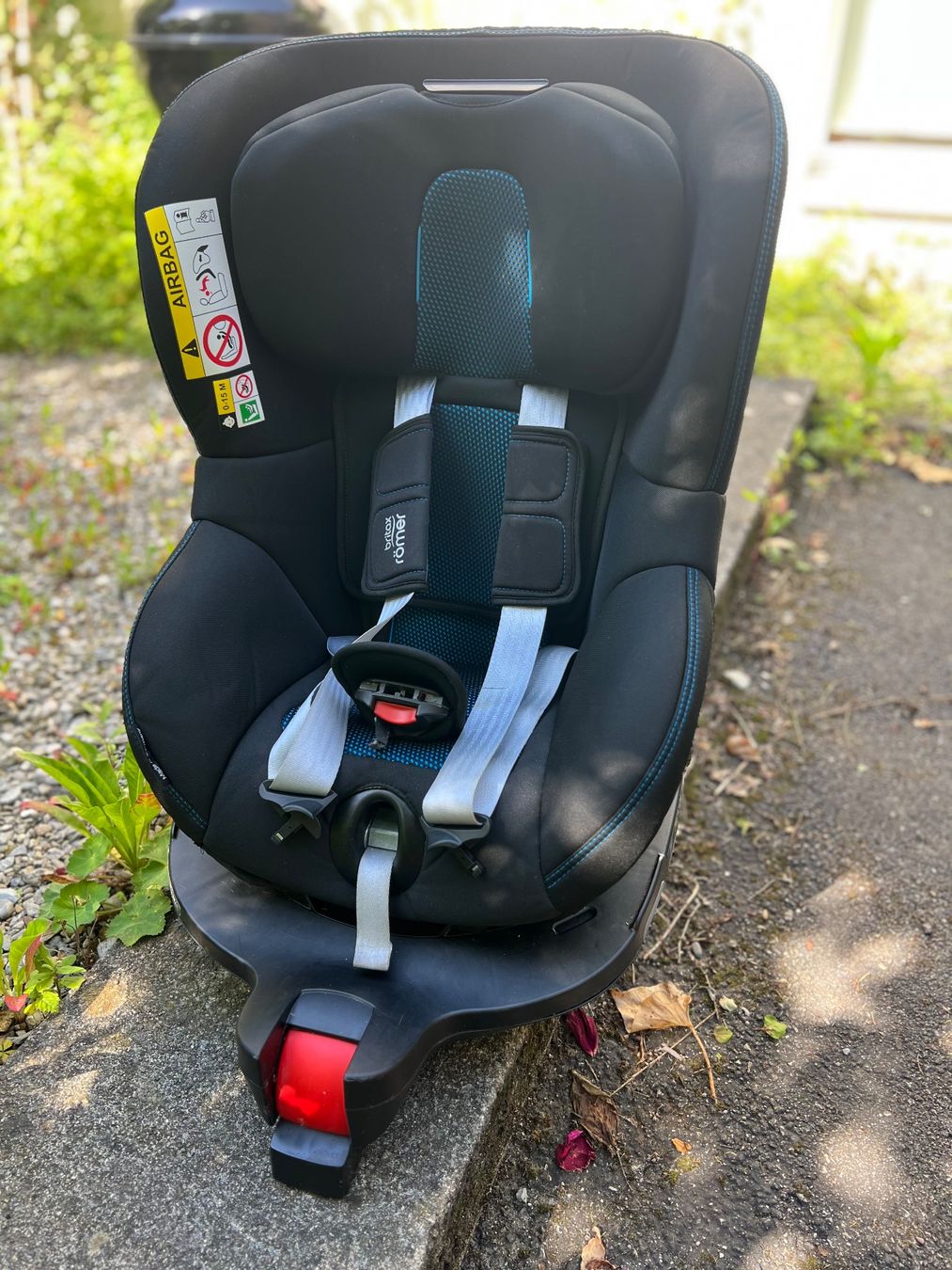 Britax Römer Seggiolini per auto: BRITAX RÖMER DUALFIX Mi-SIZE BR Cool Flow – Usato da Zürich venduto da pan8008