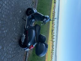 Piaggio Vespa 300 HPE