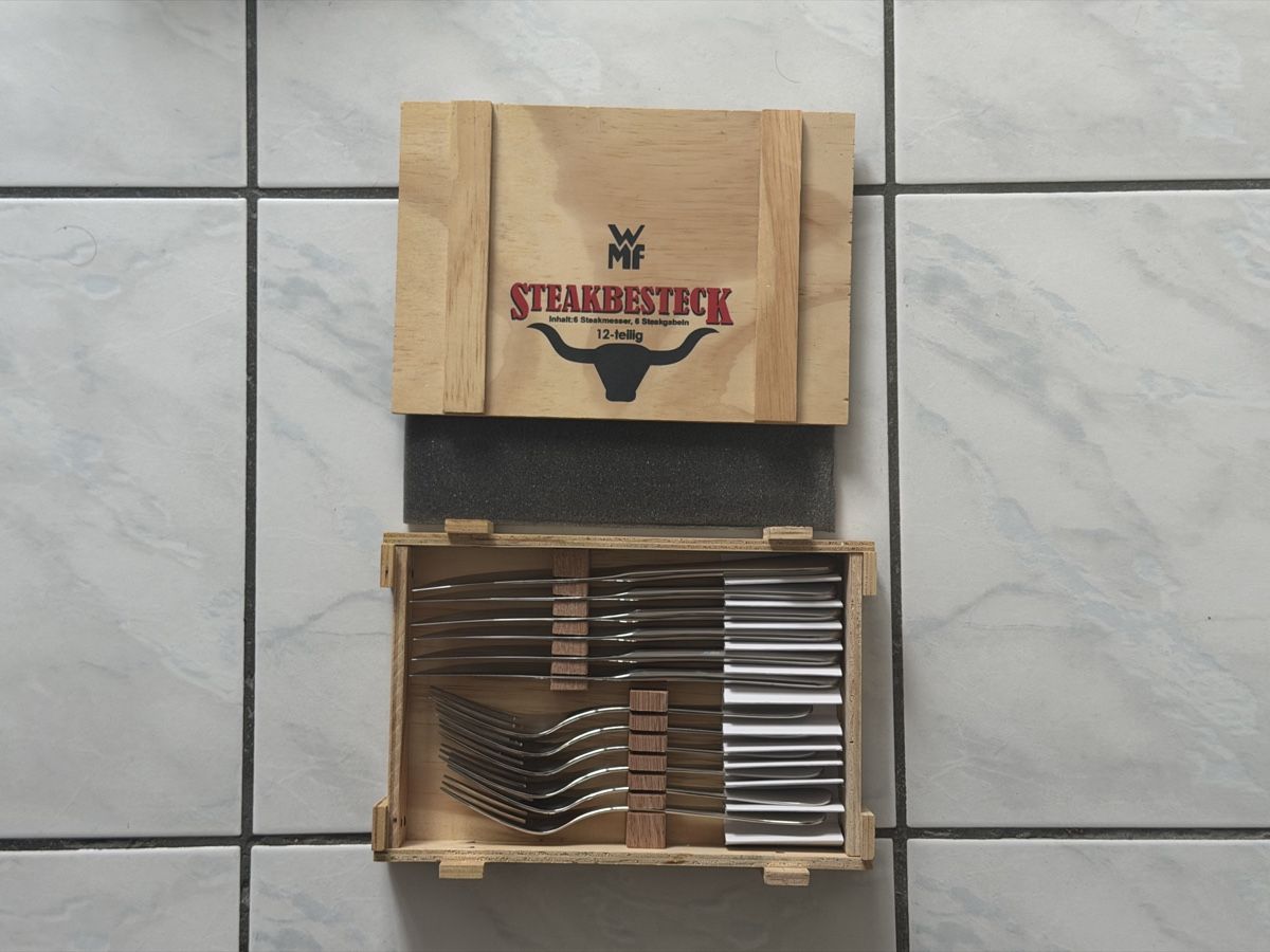 WMF Set di posate: WMF Steakbesteck 12 pezzi – Set bistecca originale  – Nuovo (secondo la descrizione) da Origlio venduto da sim_5ld6