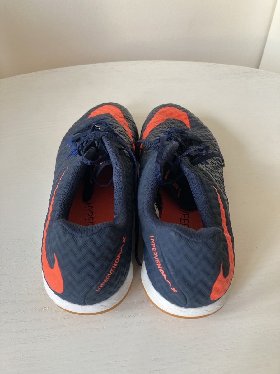 Nike Herrenschuhe: Nike Hallenschuhe Gr. 42 – Neu (gemäss Beschreibung) aus Basel von bil_8mvw 2