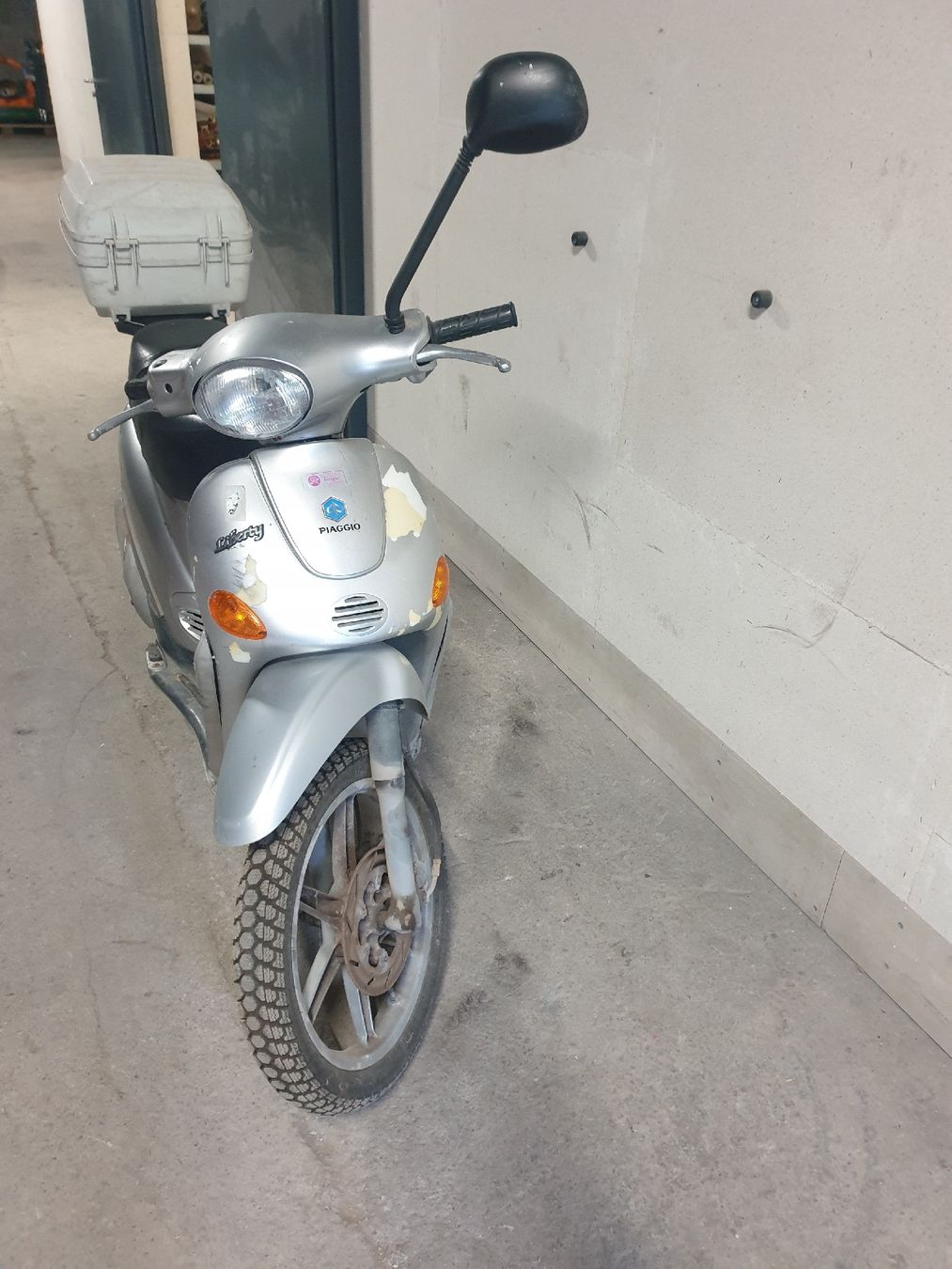 Piaggio Scooters: Piaggio Liberty 50 Roller – Défectueux à Adelboden par InnigerM 1
