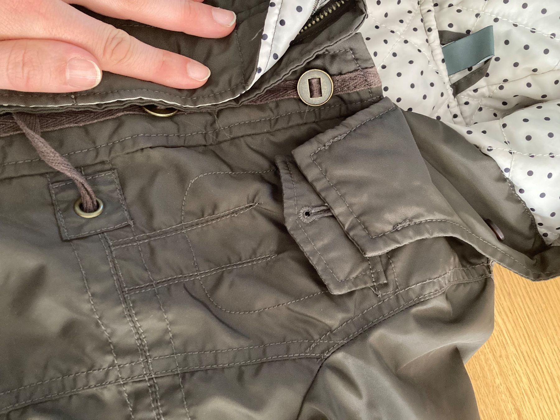 Giacche & Cappotti: Lange Winterjacke Grösse 110, braun – Usato da Menziken venduto da Ale.burri 1