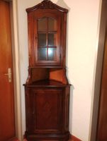 Antike Eckvitrine / Eckschrank, Antik Stil