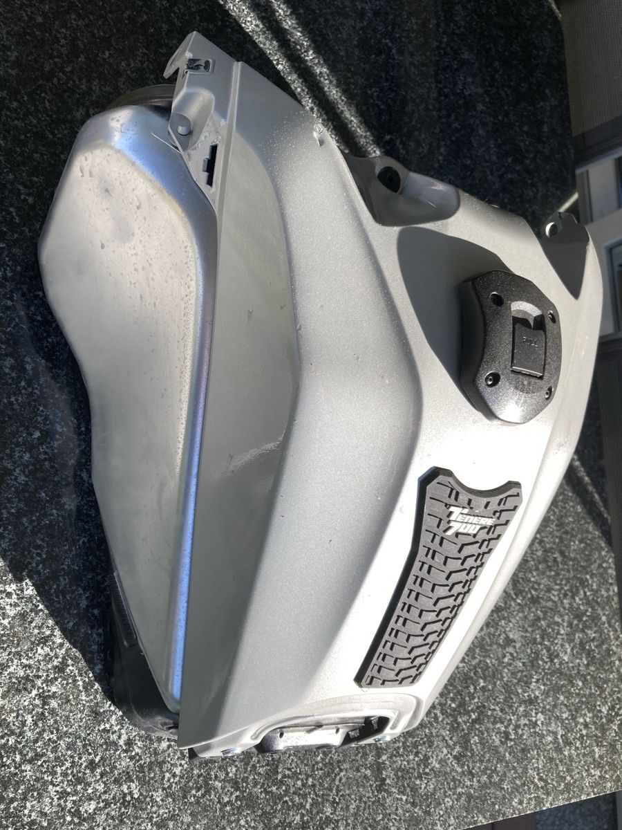 Yamaha Accessori per altri veicoli: Tenere 700 Tank – Usato da Murten venduto da Kirkland 1