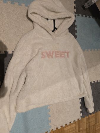 Weisser, flauschiger Hoodie "SWEET" - Grösse L