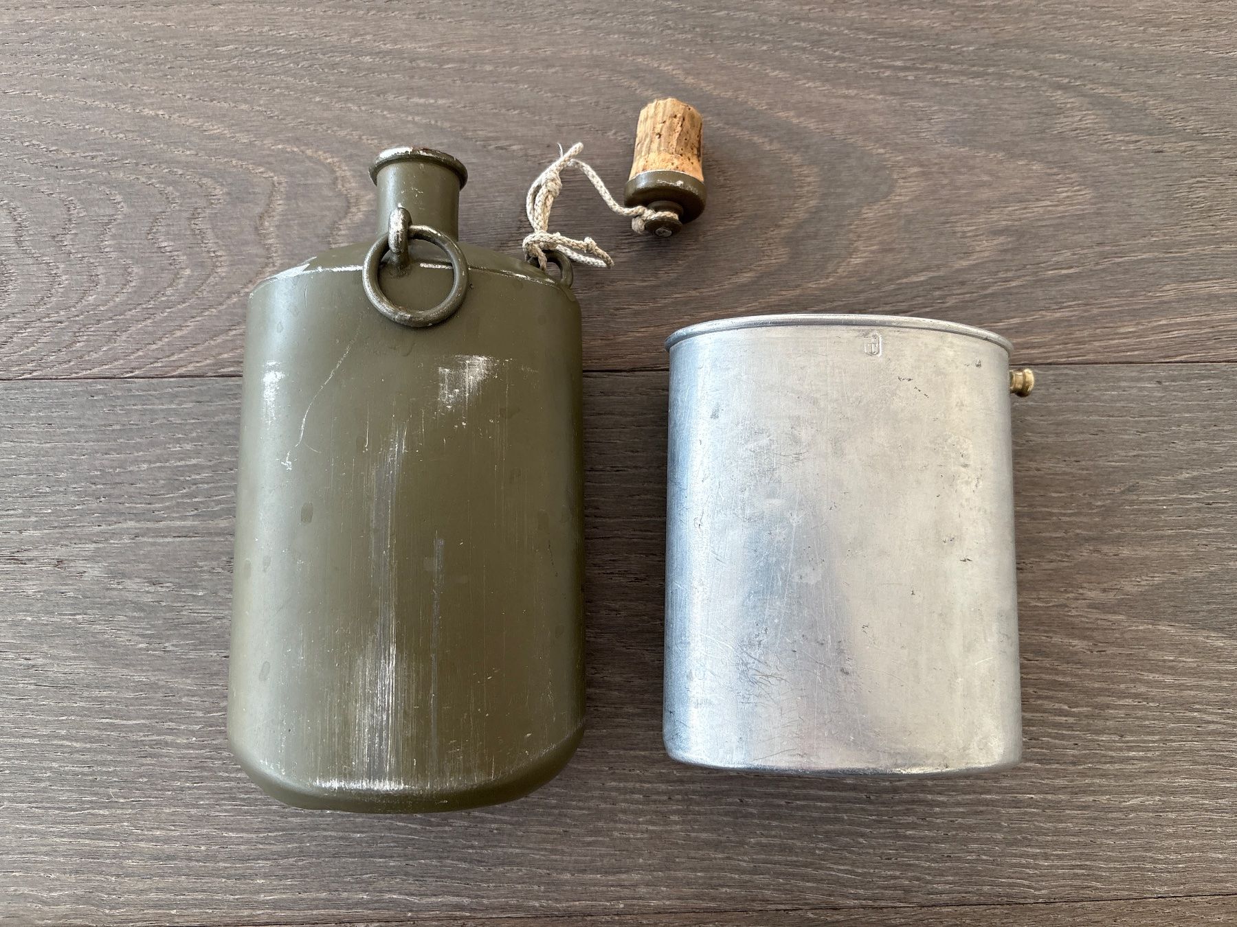 Schweizer Armee Attrezzatura & Pezzi di ricambio: Feldflasche Ord. 1932/35 MB 1940 – Usato da Hünenberg venduto da Betsch1 3