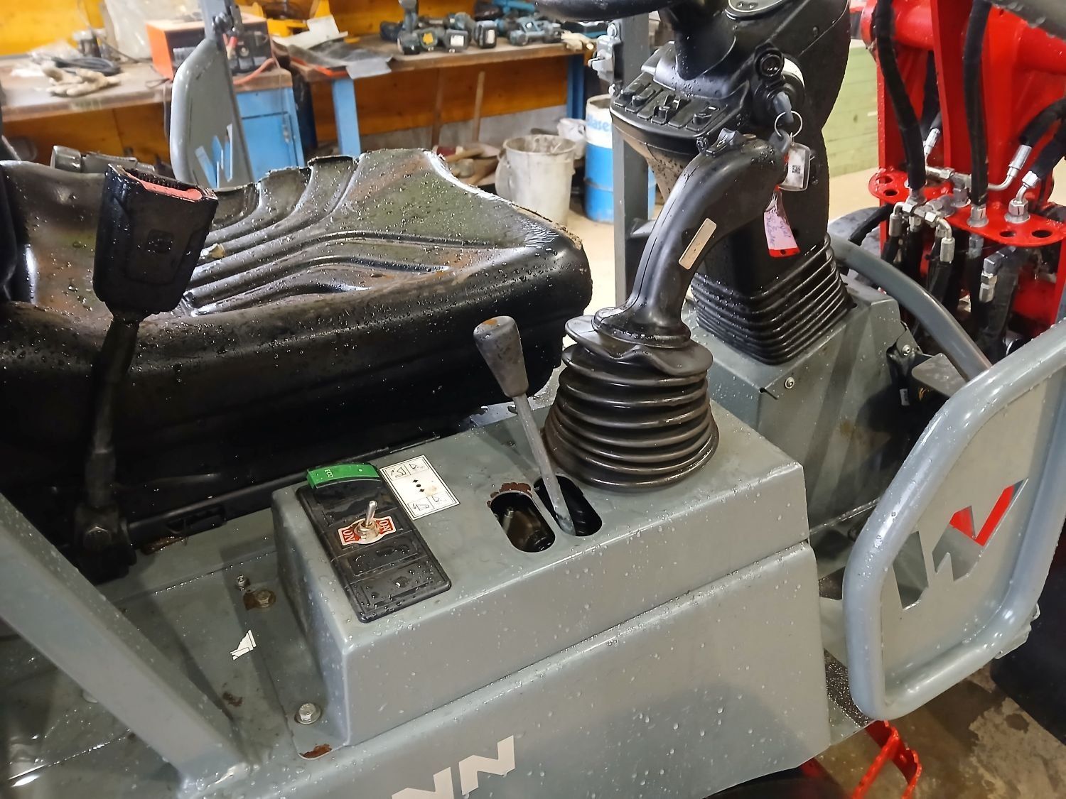 Weidemann Caricatori: Hoflader Weidemann e1160 vollelektrisch – Usato da Wilchingen venduto da farmer6599 5