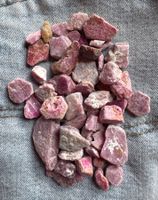 Rubin   Corundum   echte Rohsteine    unbehandelt natur