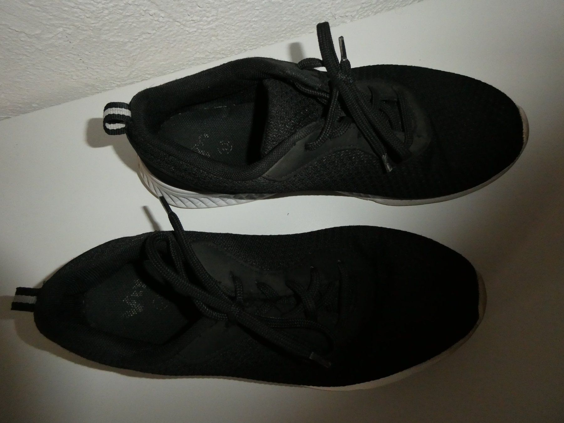 Scarpe da donna: Freizeitschuh Gr. 40 – Usato da Mels venduto da KOSL 1