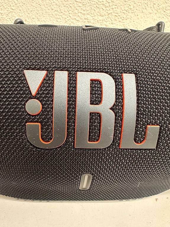 JBL Casse acustiche: JBL Xtreme 4 Bluetooth Lautsprecher mit Tragegurt – Usato da Obernau venduto da Arche_Noah_Brocki 2