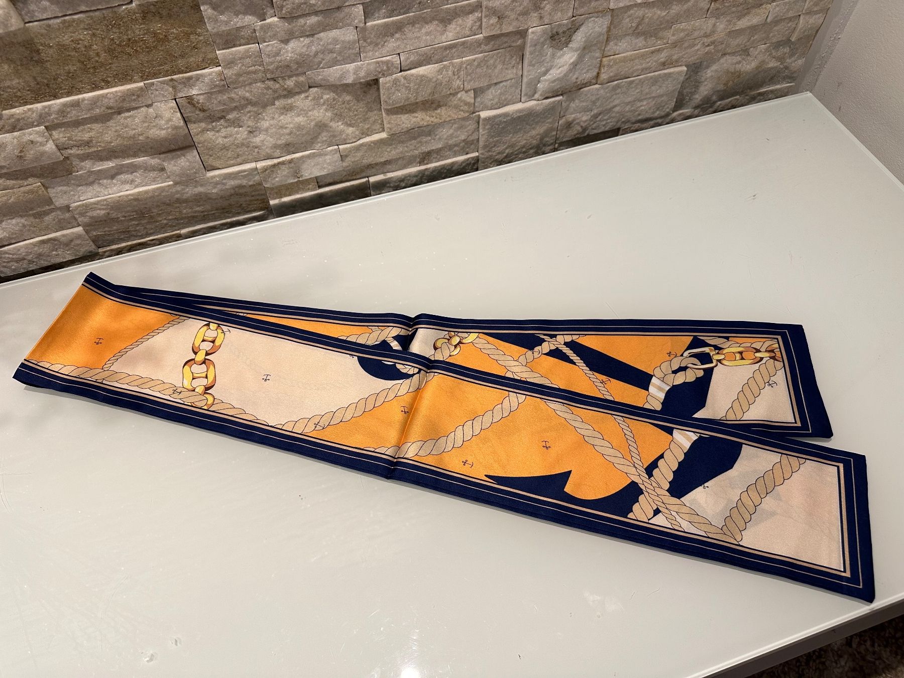 Foulard & Sciarpe: Lässiges Twilly – Nuovo e nell'imballaggio originale da Hittnau venduto da LuxAndMore 1