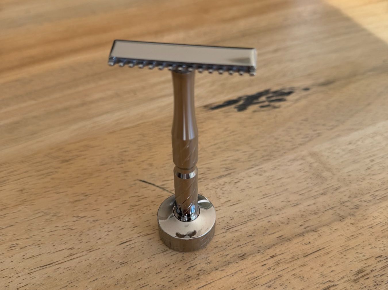 Rasoirs & Lames de rasage: Blacklands Vector -  Open Comb - Titanium Polished – D'occasion à Glattpark(Opfikon) par Techn1c 1
