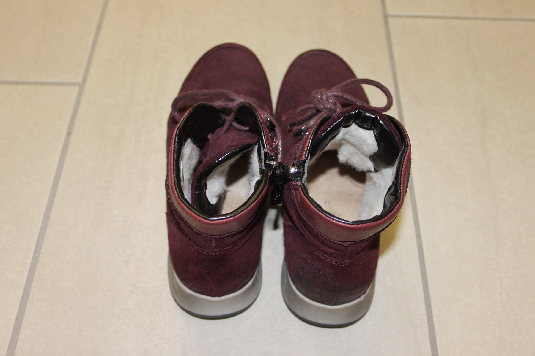 Scarpe da donna: Halbschuhe Gr. 37 – Usato da Binningen venduto da Kellox 2