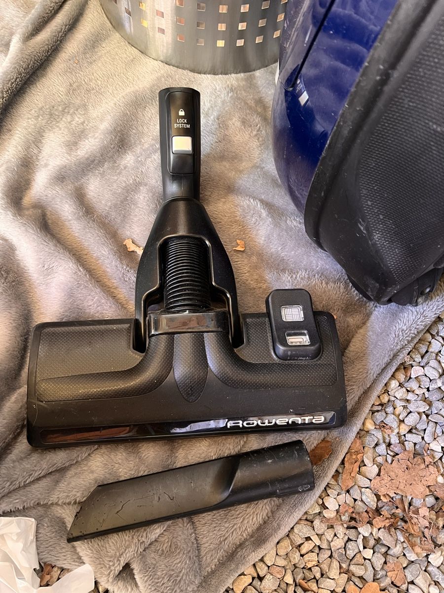 Rowenta Aspirapolveri & Accessori: Rowenta Silence Staubsauger (155) – Usato da Glattfelden venduto da maa_qcj8 4