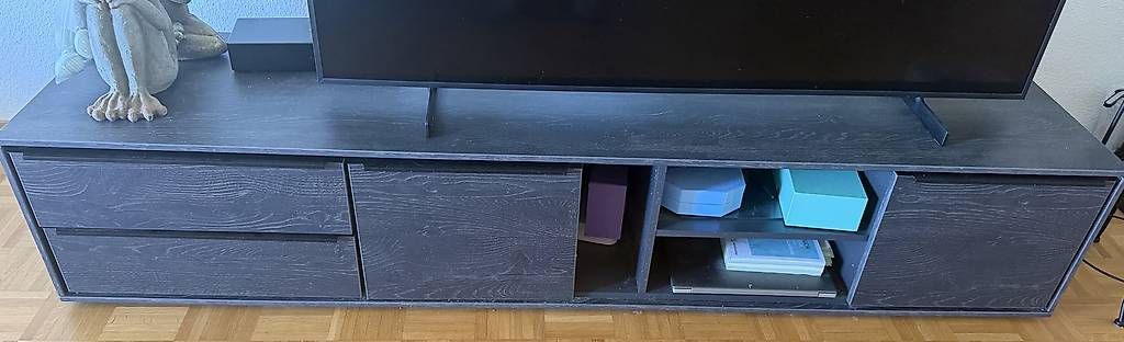 Meubles TV: Möbel für Fernseher – D'occasion à Winterthur par JelenaP01