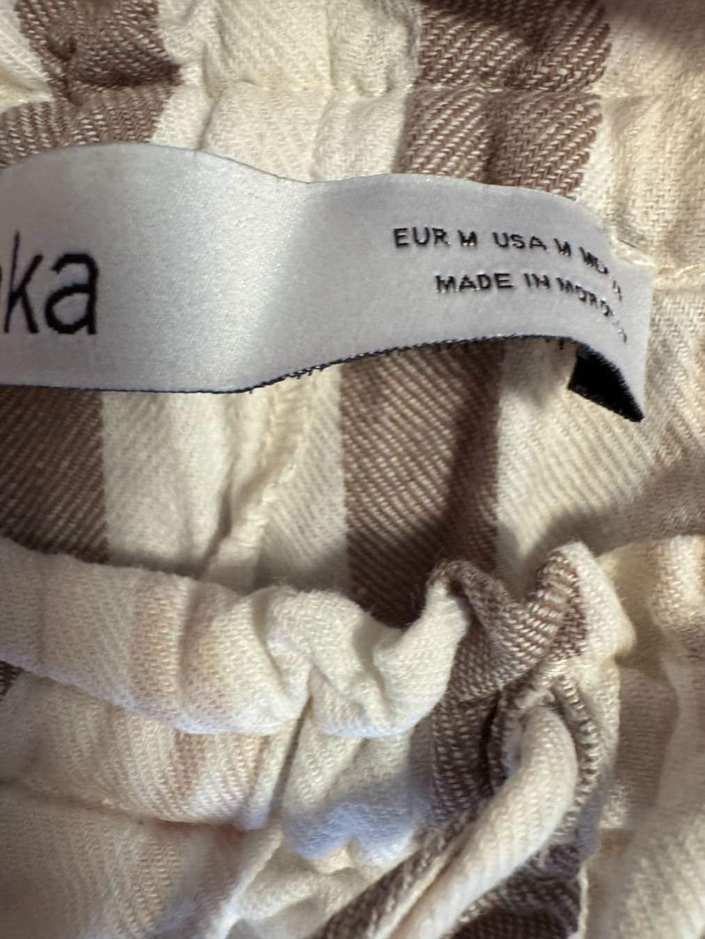 Bershka Pantaloni: Pantalon large rayé Bershka taille M – Usato da Rossemaison venduto da Carduelis 3