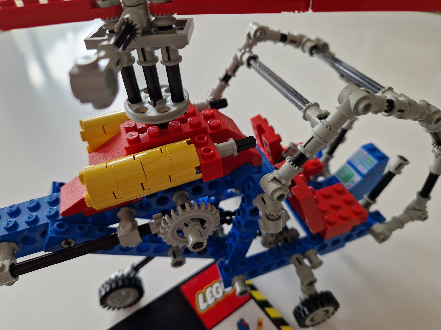 Lego Giocattoli: LEGO Technic 8844 - Helikopter mit Bauanleitung – Usato da Eglisau venduto da vomdings 1