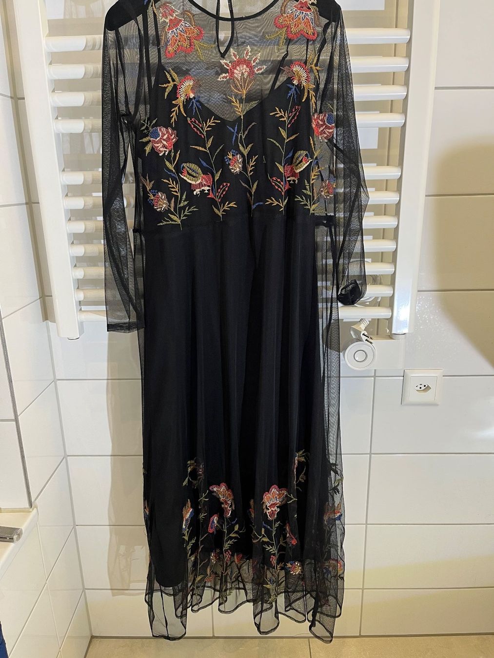 Vestiti: Sommerliches, leichtes Kleid mit Blumenmuster, Gr. 38 – Usato da Boll venduto da pet_p87r 2