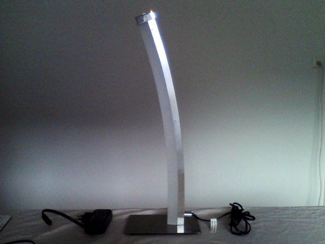 Lampes: 12 Volt Tischlampe mit 220V anschluss – D'occasion à Liesberg par Concombres8478 3