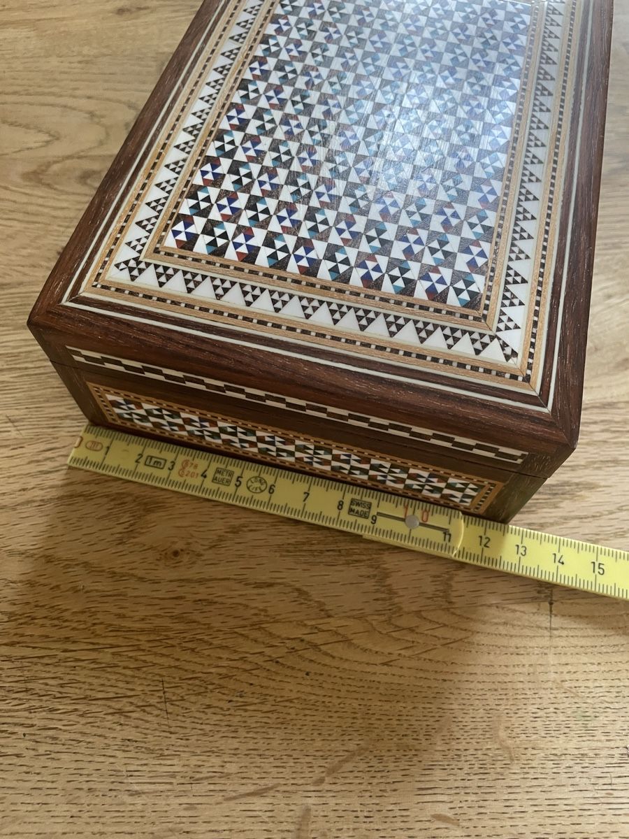 Coffres: Schöne Holzbox mit Mosaik – D'occasion à Flawil par Naphtali 6