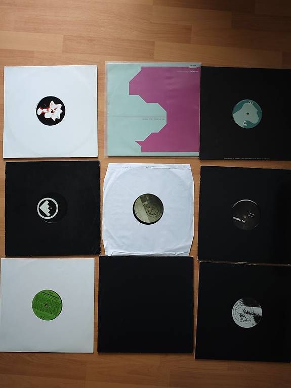Dischi in vinile: 18 x Old School Techno – Usato da Sitterdorf venduto da denizio 3