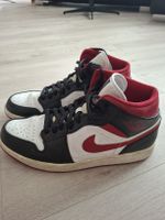 Jordan 1 mid rosso nero 