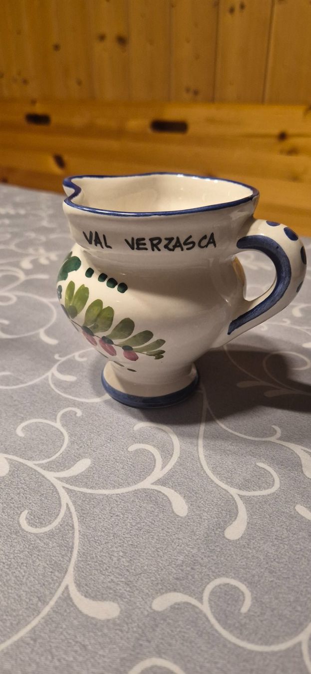 Bicchieri: Boccolino, val verzasca – Usato da Lauterbrunnen venduto da thomas.amacher