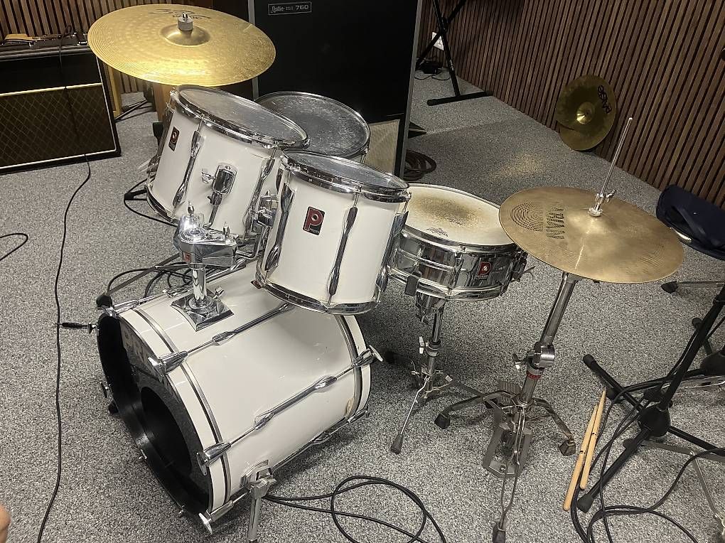 Strumenti musicali: Weisses Premier Schlagzeug / Drum-Kit – Usato da Roggliswil venduto da BSS95 4