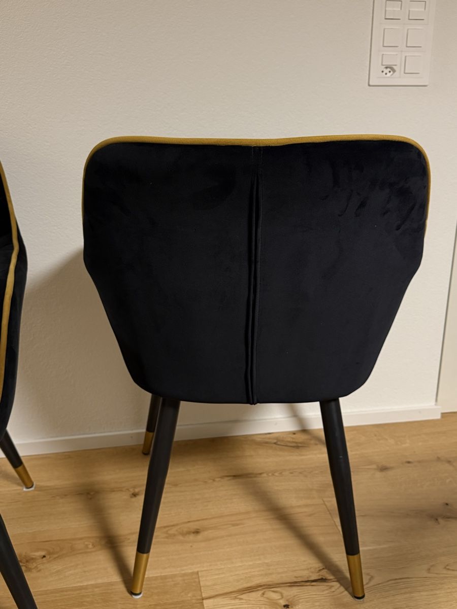 Stühle: 2 Samtstühle schwarz – Gebraucht aus Gossau SG von laura_dema 2