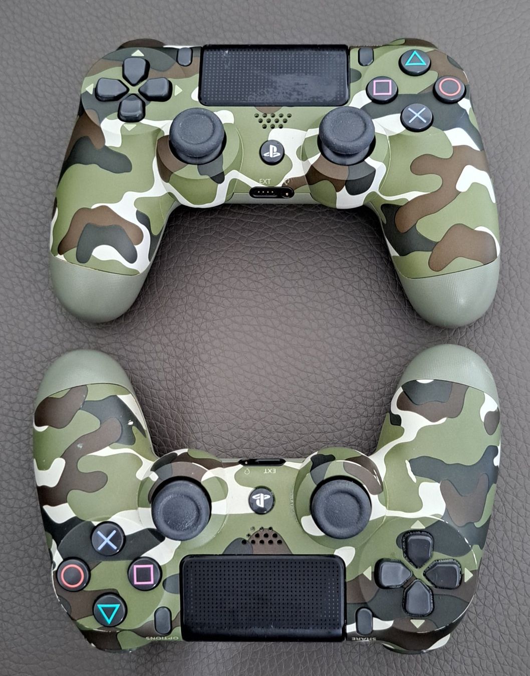 Sony Controller: Ps4 controller Original SONY 2 Stück – Gebraucht aus Biel/Bienne von Sasha4u 5
