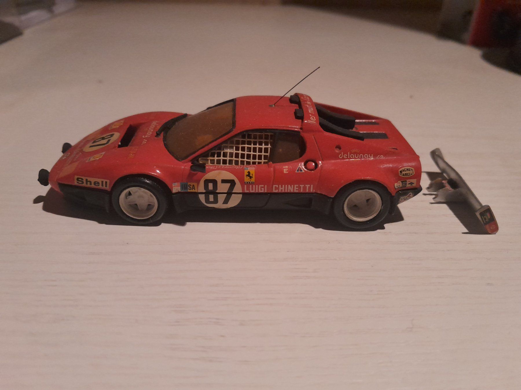Modellino Auto Brumm 1/43 Ferrari 512 BB Scuderia Rosso Le Mans 1981