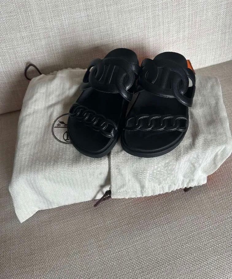 Hermès Scarpe da donna: Hermes Extra Sandalen, Gr. 38, schwarz – Nuovo (secondo la descrizione) da Triesen venduto da atos87 2