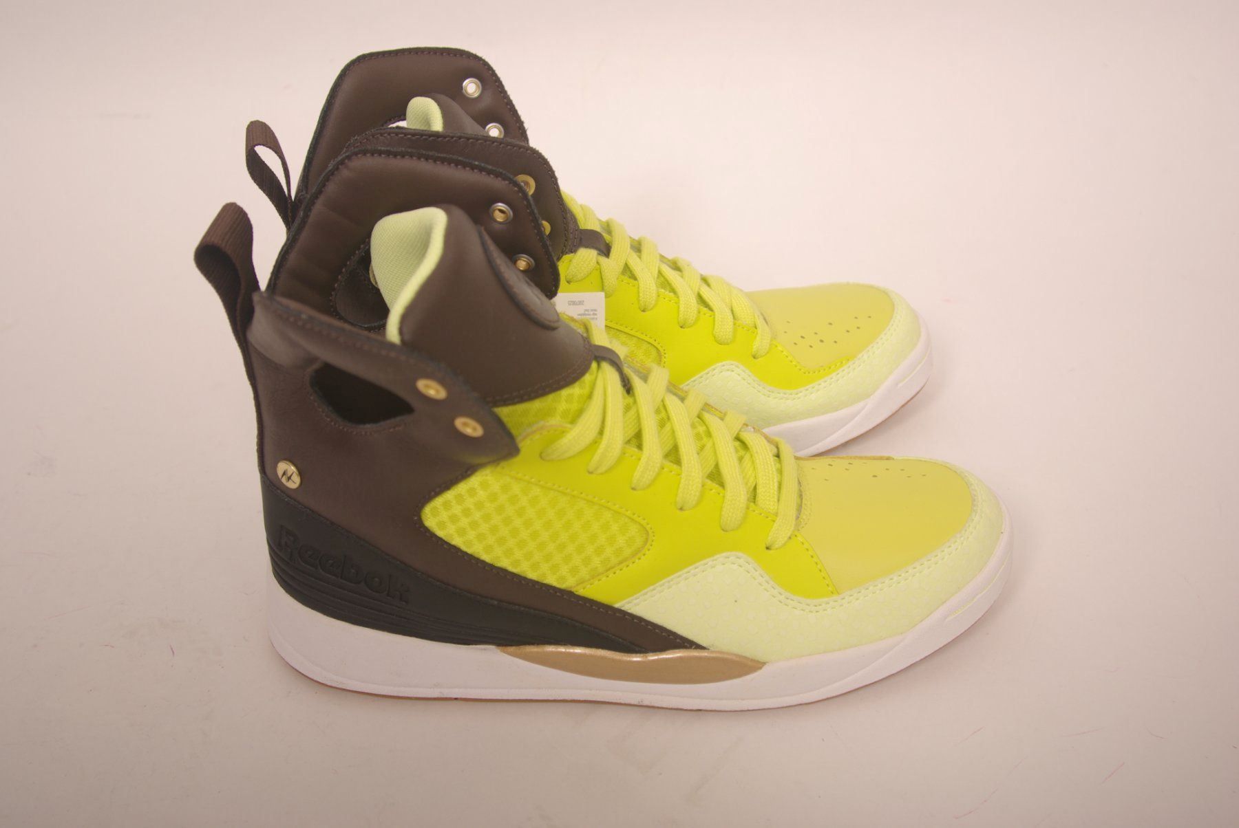 Reebok Damenschuhe: REEBOK SCHUHE SNEAKER LEDER 38 – Neu und originalverpackt aus Adliswil von Thomas 1